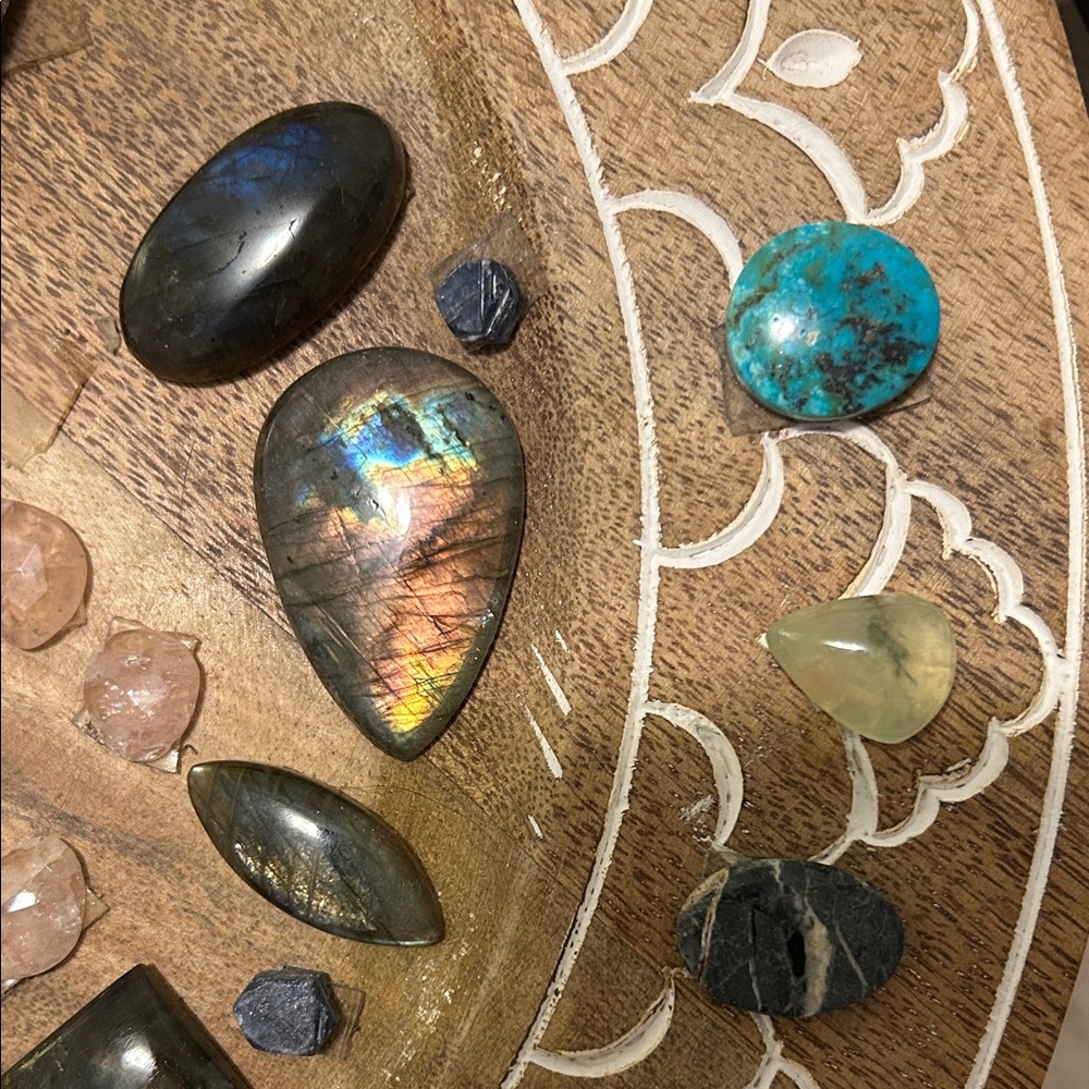 Assorted Cabochons - image 6